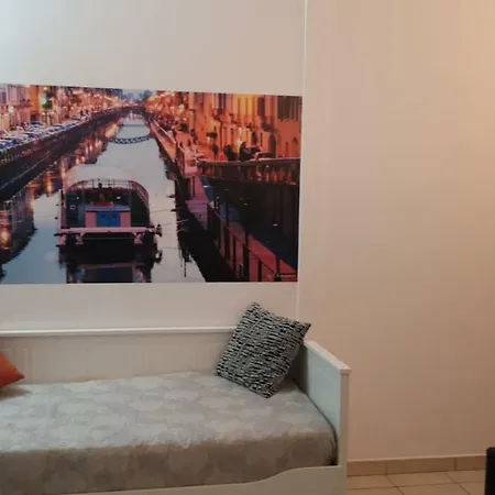 Ampio Ed Elegante Bilocale A *