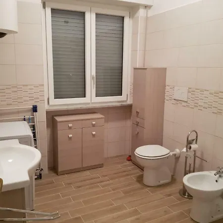 Ampio Ed Elegante Bilocale A Appartamento Milano